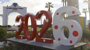 Mersin yeni yıla ışıl ışıl hazır