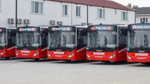 Sakarya Büyükşehir’in metrobüs filosuna 5 araç daha dahil oldu