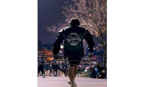 Yılın en uzun gecesinde yüzlerce kişi Galaxy Watch8 ile koştu