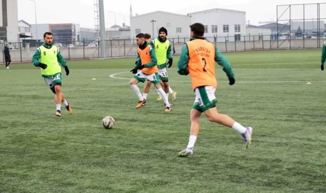 Konya Karatay sezona fırtına gibi başladı