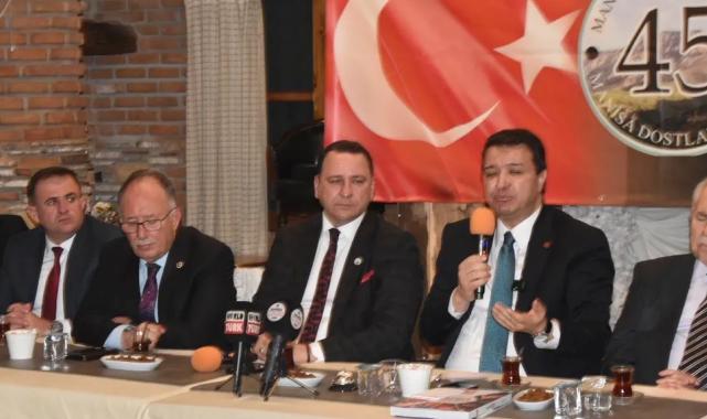 Manisa Dostlar Meclisi’nde Mahmut Arıkan konuk oldu