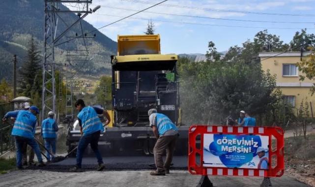 Mersin Büyükşehir, yatırımlarıyla yolları yeniliyor