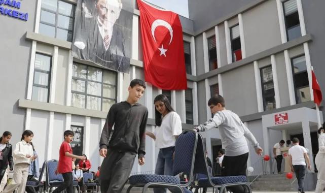 Mersin’in sosyal politikaları Türkiye’ye örnek oluyor