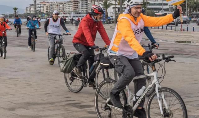 Pedallar, görme engellilerin kitaplara erişimine çevrildi