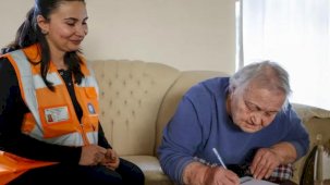 Antalya'da otobüste unutulan cüzdan sahibine teslim edildi