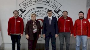 Başkan Kahveci'den Türk Kızılay Kütahya Şubesi’ne ziyaret
