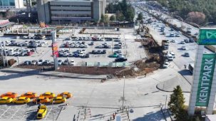 Başkentte AVM çıkışlarına trafik düzenlemesi