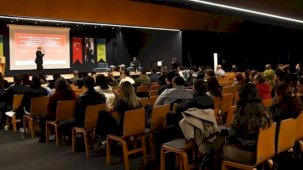 İstanbul Beylikdüzü'nde 'şiddetle mücadele' konuşuldu