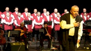 Kocaeli'de hicaz dua ve solo ilahiler gönüllere huzur verdi