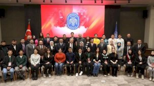 Mektep Melikgazi geleceğe ışık saçıyor