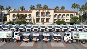 Mersin’in temizlik filosuna 22 yeni araç