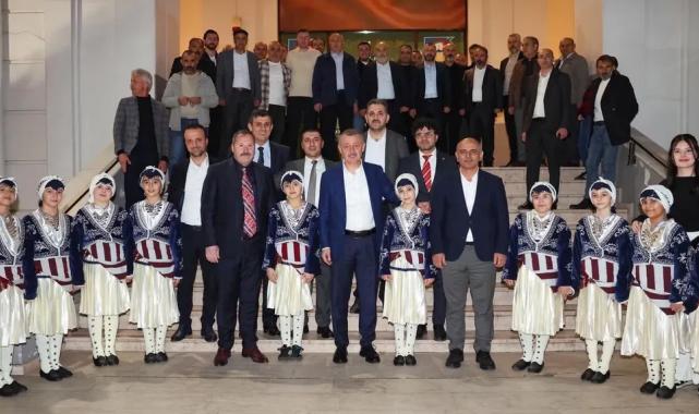 Başkan Büyükakın, Gümüşhanelileri yalnız bırakmadı