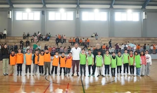 Denizli'de ‘Sınıflar Arası Futsal Turnuvası’nda heyecan sürüyor