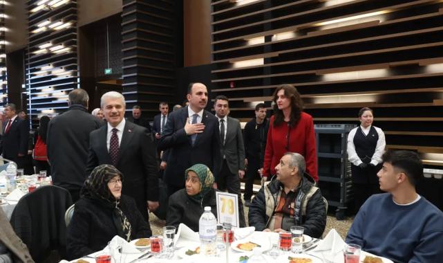 Konya'da 'Büyük Aile Sofrası' iftarında şehit yakınları ve gaziler buluştu