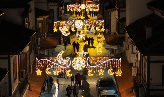 Ramazan Konya'nın ruhunu daha da görünür kılıyor