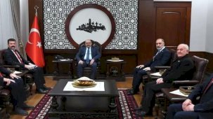 Balıkesir’de Emekli Emniyet Mensuplarından Vali Ustaoğlu’na ziyaret