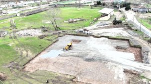 Gölcük Spor Kompleksi'ne ilk kazma vuruldu