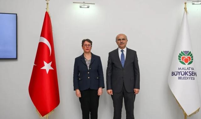 Enkaz Ayrıştırma Projesi Türkiye'de İlk Kez Malatya’da Uygulanıyor