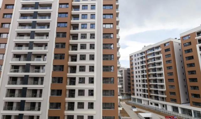 İzmir Örnekköy’deki kentsel dönüşümde anahtar teslim zamanı