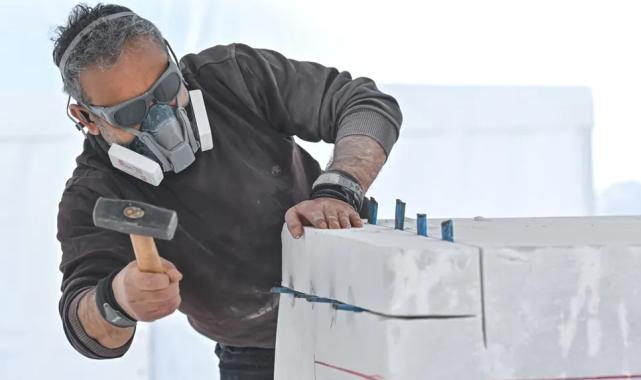 Marble İzmir'de mermer sanata dönüşüyor