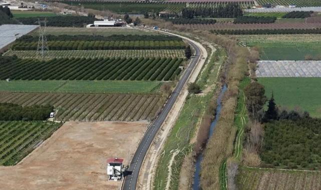 Mersin’de grup yolları kaliteyle yenileniyor