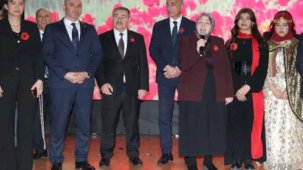 Ankara'da lise öğrencileri Çanakkale ruhunu sahneye taşıdı