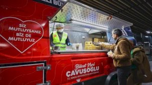 Denizli Büyükşehir’den otogarda sahur ikramı