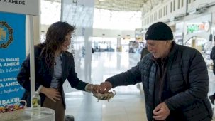 Diyarbakır Büyükşehir'den bayramda yurttaşlara ikram