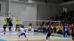 Efeler Ligi’nde normal sezon bitti