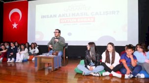 Gaziantep’te “İnsan Aklının Sırları” söyleşisi yoğun ilgi gördü