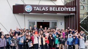 Kayseri Talaslı miniklere Başkan Amca'dan yerel yönetim dersi