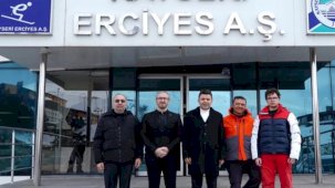 Kayseri'de Ulaştırma Bakan Yardımcısı'na Erciyes sunumu