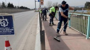 Kocaeli Büyükşehir’den bayram öncesi temizlik seferberliği