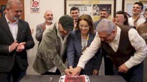 Kocaeli'de tiyatro için anlamlı kutlama