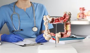 Kolon kanserinde yaş sınırı düşüyor!