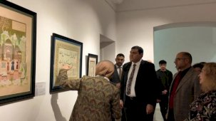 Konya'da Karatay Belediyesi’nden Viyana’da mesnevi sergi