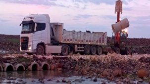 Şanlıurfa’da sağanak sonrası yollar hızla onarıldı