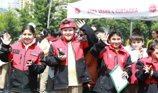 Ankara Keçiören'de çocuklara hayat kurtaran afet eğitimi