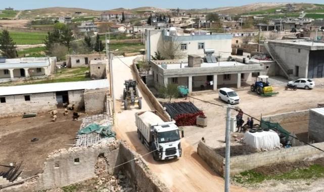 Büyükşehir’den kırsalda konforlu ulaşım için yoğun mesai