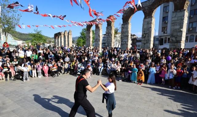 Efes Selçuk'ta Çocuk ve Gençlik Tiyatroları Festivali heyecanı