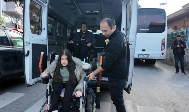 Kocaeli'de 'Engelsiz Taksi' hayallere köprü oldu