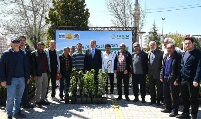 Konya'da çiftçiye meyve fidanı desteği