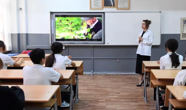 Öğretmenlerin yer değiştirme başvuruları 4-6 Mayıs'ta