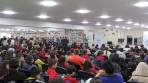 Derya Şafak ve Dr. Halit Ertuğrul Kayserililerle buluştu