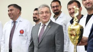 DEÜ Veteriner Fakültesi’nde beyaz önlük heyecanı