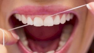 Diş ipi doğru kullanılmadığında fayda değil zarar!