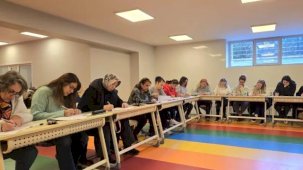 İstanbul Maltepe'de İngilizce kursları tamamlandı
