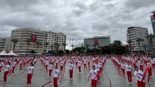 İzmir’de 23 Nisan coşkusu