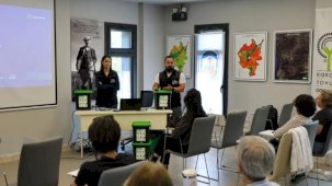 İzmir'de Efes Tarlası Yaşam Köyü’nde bokaşi kompost eğitimi