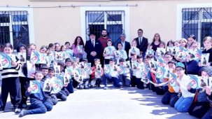 Kocaeli Kartepe'de miniklere enerji bilinci aşılandı